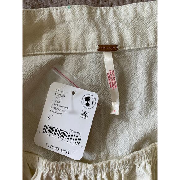 FREE PEOPLE August Natural Cream Mini Skirt Size 6 NEW - Picture 7 of 7